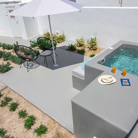 Apanomeria Boutique Residence Oía Exterior foto